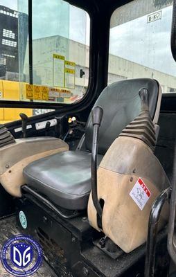 इस्तेमाल किया गया CAT 303.5E 3.5 टन कैटरपिलर मिनी खुदाई मशीन,90%नया,घरेलू मिनी इस्तेमाल किया खुदाई मशीन