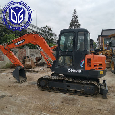 उत्कृष्ट स्थिति DH55 प्रयुक्त Doosan Excavator 5.5 टन पेशेवर रखरखाव के साथ
