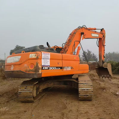 मूल Doosan DX300LCA इस्तेमाल किया हाइड्रोलिक उत्खनन इंजन के साथ DE08TIS बिक्री के लिए क्रॉलर उत्खनन
